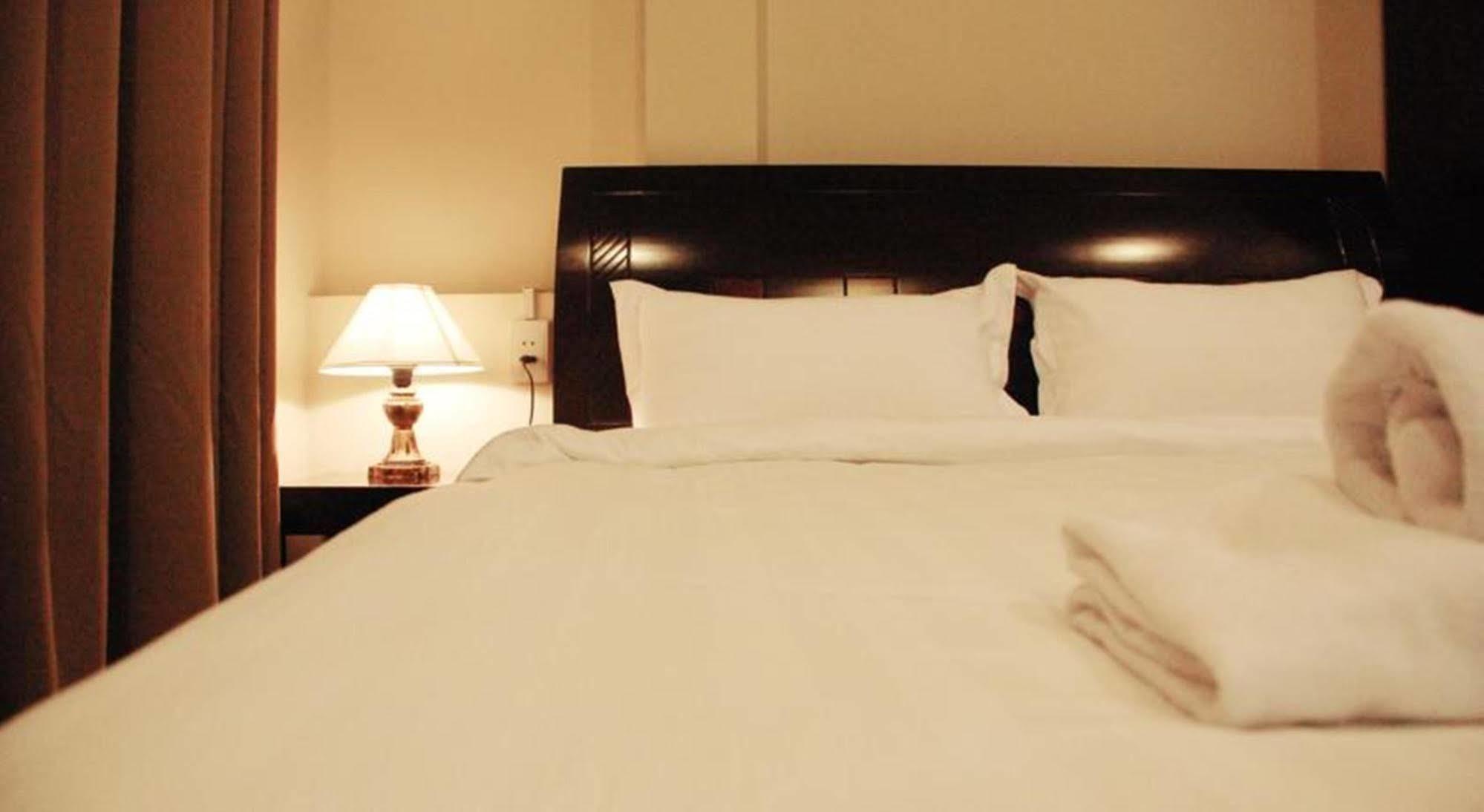 Saigon Zoom Hotel Ho Chi Minh City Bagian luar foto